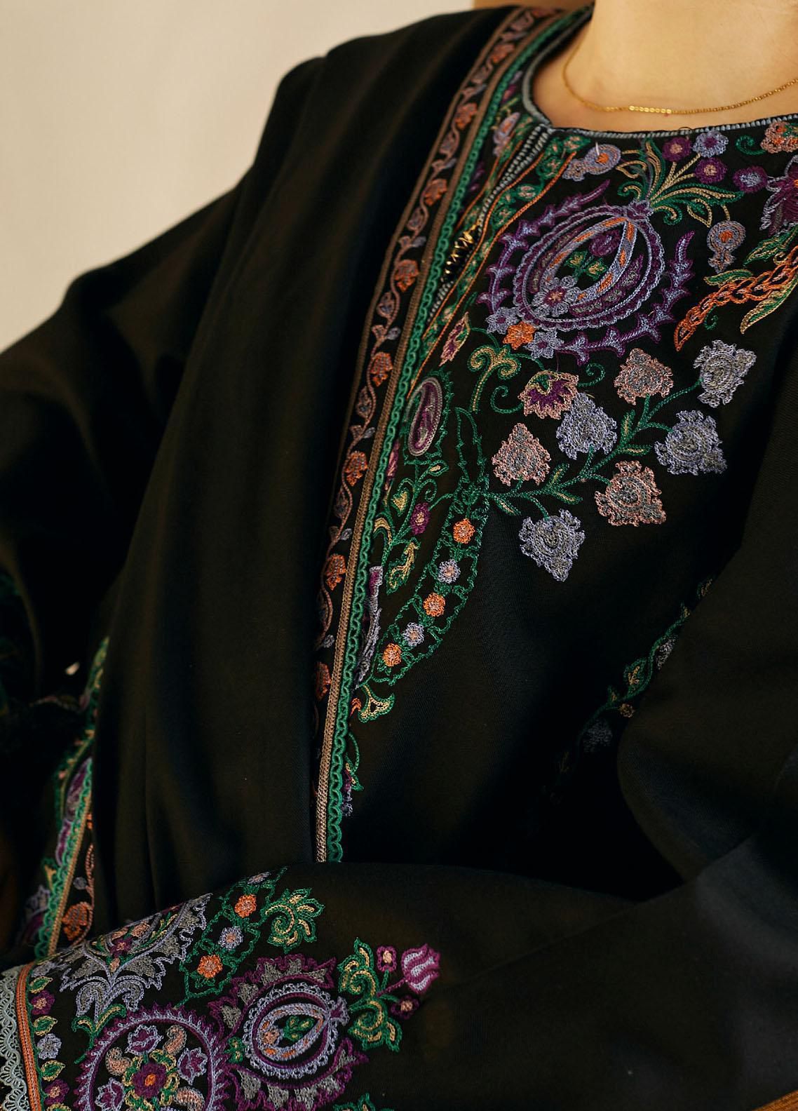 BRAND ZAHRA SHAH JAHAN